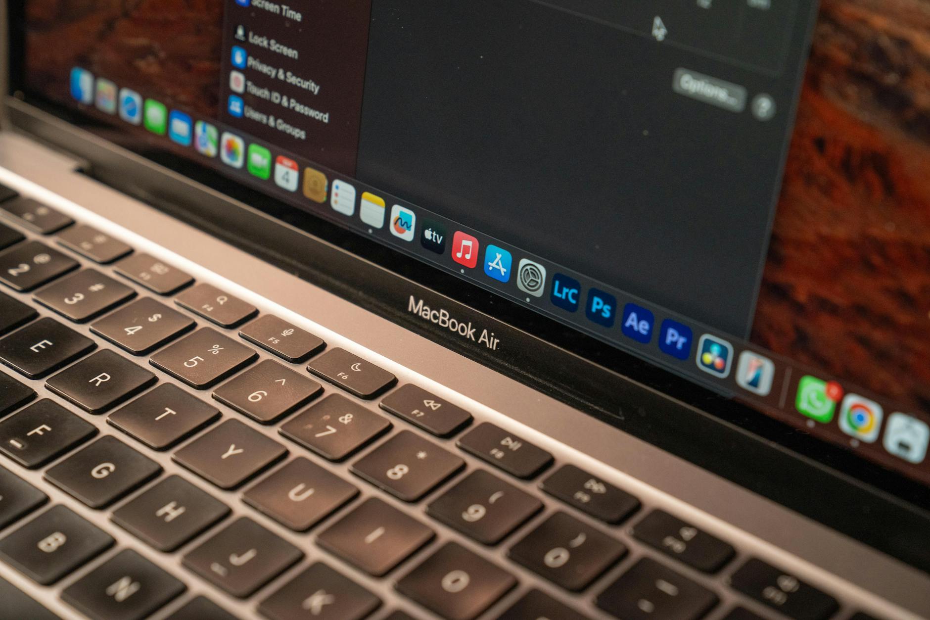 Chrome 浏览器多标签页导航运行环境展示